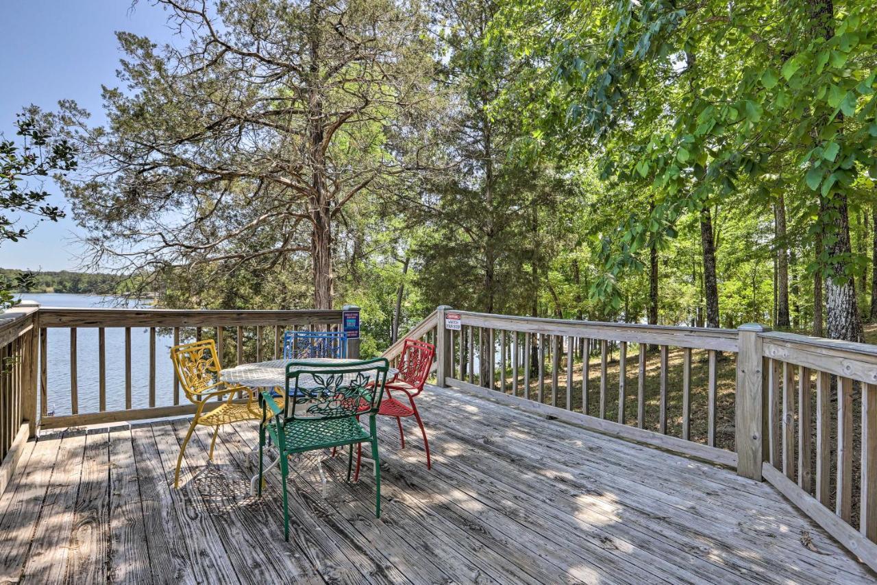 House With Dock And Slide Situated On Lake Sinclair! Sparta Екстериор снимка